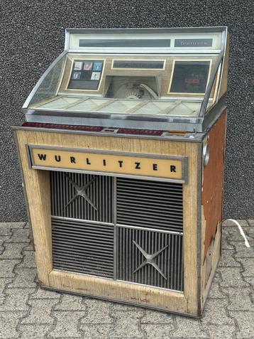 Wurlitzer model 2900 blonde uitvoering zeldzaam beschikbaar voor biedingen