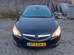 Opel Astra 1.4 Turbo Ecotec 103KW 5-D 2010 Zwart, Voorwielaandrijving, 65 €/maand, Stof, 4 cilinders