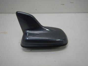 Audi A4 8W Dakantenne 4MN035503E LX7R Monsoon grey beschikbaar voor biedingen