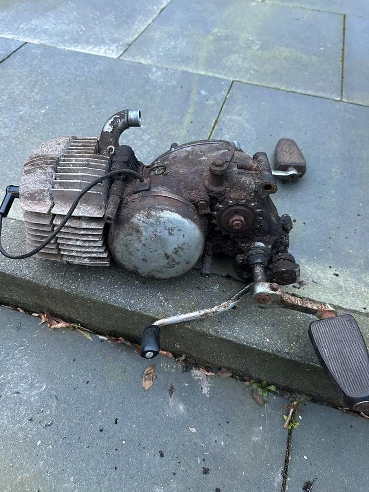 Kreidler 4 bak indirect met schakelsysteem, Fietsen en Brommers, Brommeronderdelen | Kreidler, Gebruikt, Blok, Ophalen of Verzenden