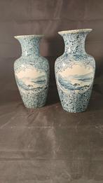 Twee vintage Rhein vazen, Ophalen