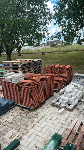 Dakpannen - ca. 300 stuks beschikbaar voor biedingen