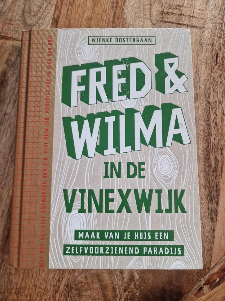 Nienke Oosterbaan - Fred & Wilma in de vinexwijk, Boeken, Overige Boeken, Zo goed als nieuw, Ophalen of Verzenden