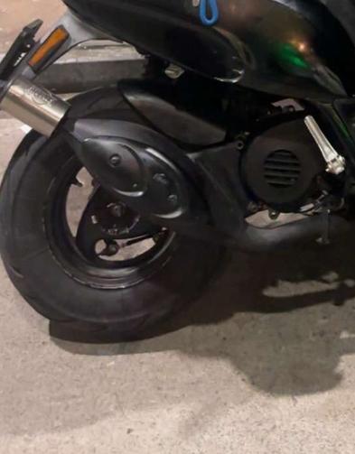 Piaggio typhoon oem blok 70cc, Fietsen en Brommers, Scooters | Piaggio, Gebruikt, Overige modellen, Maximaal 45 km/u, Tweetakt