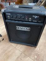 Fender rumble 15 bass amplificator, Ophalen of Verzenden, Zo goed als nieuw, Minder dan 50 watt
