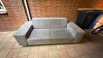 Goossens grijze stoffen tweezit bank, Ophalen, Gebruikt, Tweepersoons, 75 tot 100 cm