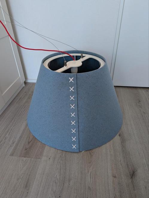 2 stuks design lampen BuzziSpace akoestische hanglamp BuzziS, Huis en Inrichting, Lampen | Lampenkappen, Zo goed als nieuw, Rond