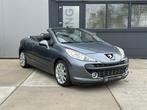Peugeot 207 CC 1.6 VTi Féline Automaat Clima Youngtimer NAP, Auto's, Peugeot, Zwart, 4 cilinders, Cabriolet, 4 stoelen