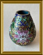 Mooi klein bewerkt Chinees vaasje, cloisonne, champleve, Ophalen of Verzenden