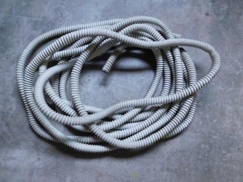 flexibele slang, Doe-het-zelf en Verbouw, Elektra en Kabels, Zo goed als nieuw, Overige typen, Ophalen of Verzenden