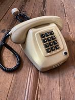 Vintage ptt telefoon t-65 druktoets creme, Telecommunicatie, Ophalen, Gebruikt