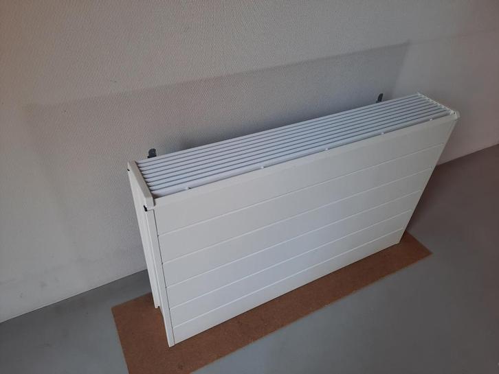 JAGA Tempo Convector 100 breed x 60 hoog x 17 cm diep, Doe-het-zelf en Verbouw, Verwarming en Radiatoren, Zo goed als nieuw, Radiator