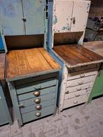 Oude Patina Kasten, Lockers - Industriële werkbanken..., Ophalen, 50 tot 100 cm, Metaal, 25 tot 50 cm