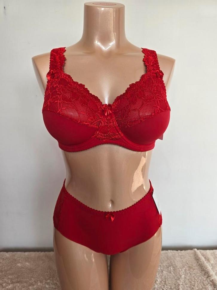 plaisir bh 90d 80e 85e 95e 80f 85f 90f 95f 80g 85g 90h, Kleding | Dames, Ondergoed en Lingerie, BH, Rood, Ophalen of Verzenden