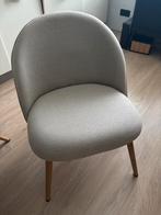 Grijze kuipstoelen met houten poten, Huis en Inrichting, Stoelen, Ophalen, Hout, Twee, Zo goed als nieuw