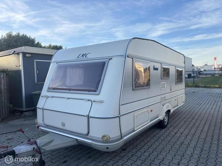 Lmc 530K1 Fransbed, voortent inruil mogelijk, Caravans en Kamperen, Caravans, Bedrijf, tot en met 4, 1000 - 1250 kg, Rondzit, LMC en Münsterland