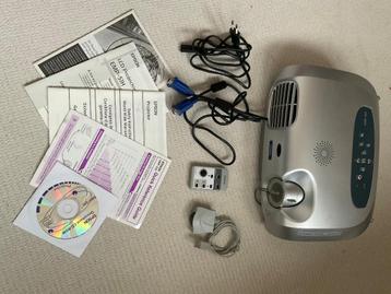 EPSON LCD Projector EMP-S1H beschikbaar voor biedingen