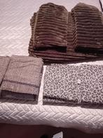 DIVERSE DEKBEDOVERTREKKEN, Ophalen