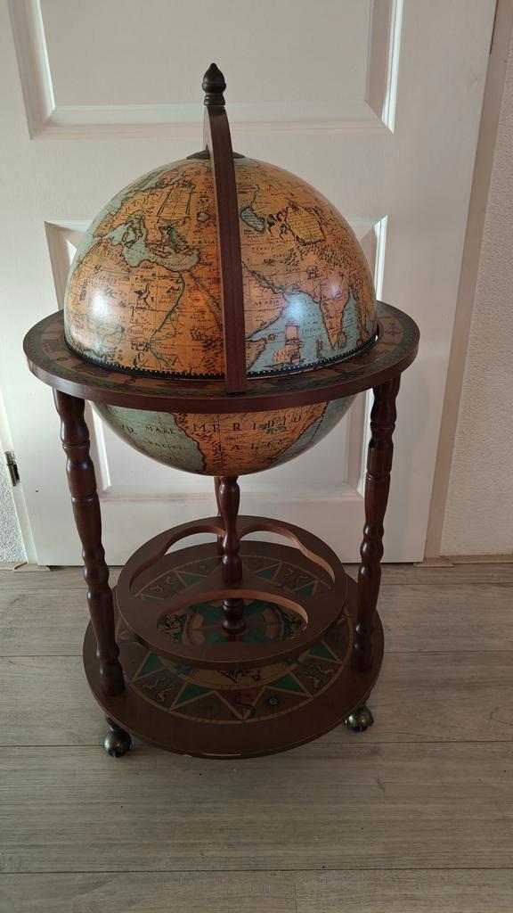 Bar Wereldbol - Barglobe 50cm doorsnee, Huis en Inrichting, Woonaccessoires | Wereldbollen, Zo goed als nieuw, Ophalen of Verzenden