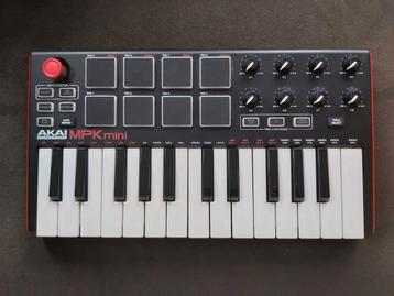 AKAI MPK mini beschikbaar voor biedingen