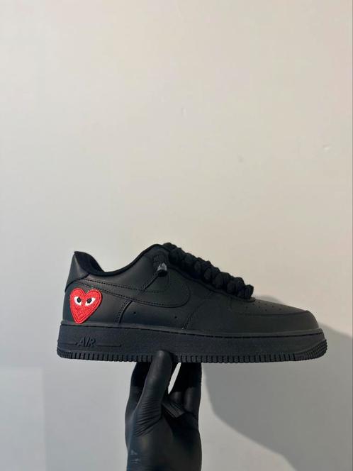 Nike Comme des Garçons PLAY Air Force1 Black Limited Edition, Kleding | Heren, Schoenen, Nieuw, Sneakers of Gympen, Zwart, Ophalen of Verzenden
