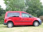 Volkswagen Caddy 1.2 TSI 63KW 2013 Rood Benzine Camper, Auto's, Bestelauto's, Euro 5, 74 €/maand, 1288 kg, 4 cilinders