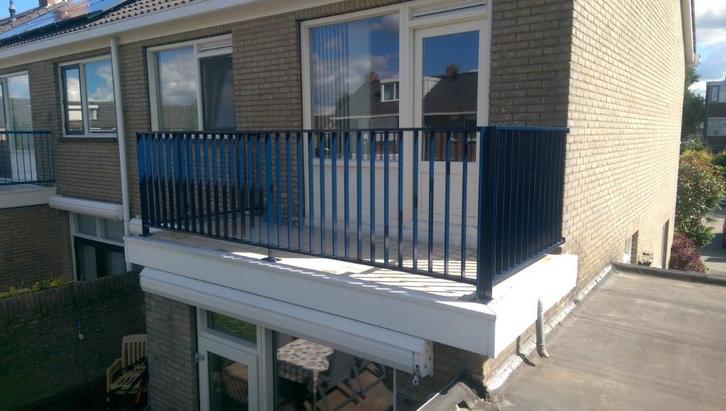 Hekwerk - balkonhek - gaas-hek - tuinhek - terrashek, Tuin en Terras, Tuinhekken en Hekwerk, Nieuw, Spijlenhekwerk, IJzer, Met poort