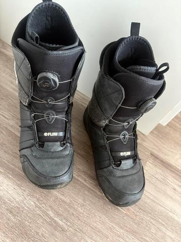 Snowboardschoenen maat 38 beschikbaar voor biedingen