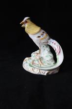 Antiek Volkstedt porseleinen vogel beeldje 1915-1934, Ophalen of Verzenden