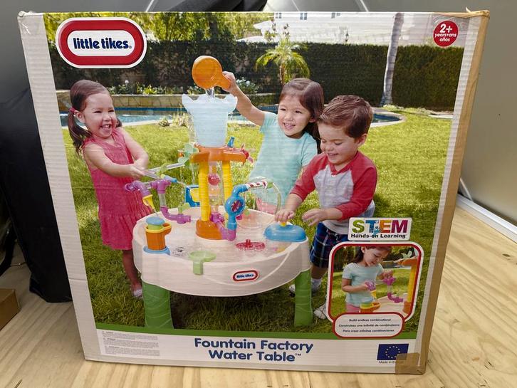 Little Tikes Water Tafel Fountain Factory, Kinderen en Baby's, Speelgoed | Buiten | Los speelgoed, Gebruikt, Ophalen of Verzenden