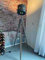 Staande lamp 3-poot , z.g.a.n., Ophalen, Zo goed als nieuw, 150 tot 200 cm