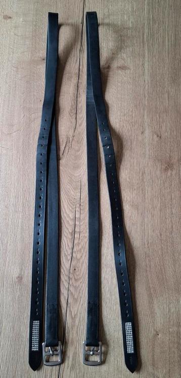 Beugelriemen zwart met glitter beschikbaar voor biedingen