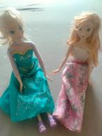 Elza en Anna frozen, Verzamelen, Disney, Ophalen of Verzenden, Overige figuren, Zo goed als nieuw, Beeldje of Figuurtje