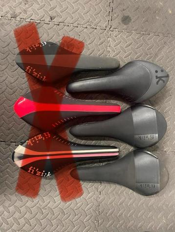 Fizik Arione & Aliante Zadels beschikbaar voor biedingen