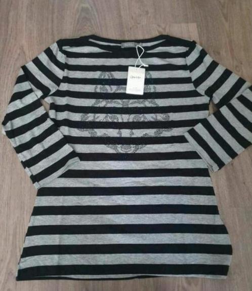 Prachtige nieuwe grijs/ zwarte top van Geisha
Maat: S, Kleding | Dames, Tops, Nieuw, Maat 36 (S), Overige kleuren, Ophalen of Verzenden