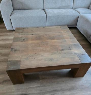 Eiken salontafel van Goossens  beschikbaar voor biedingen