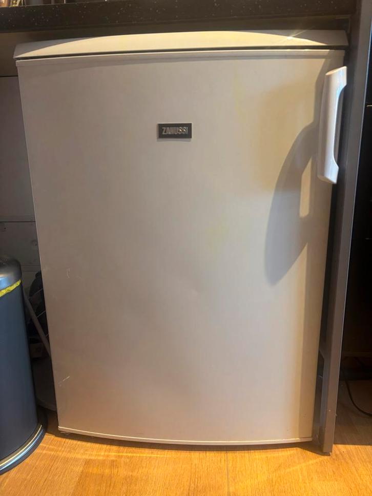 Zanussi Tafelmodel Koelkast met Vriesvak, Witgoed en Apparatuur, Koelkasten en IJskasten, Gebruikt, Met vriesvak, Minder dan 75 liter