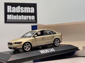 Volco S40 - 2003-2012 model - 1:43 Minichamps beschikbaar voor biedingen