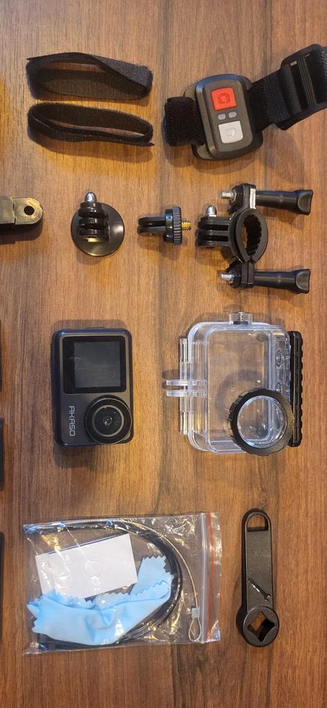Asako Brave 7 LE Action Camera + Accessoires + 2x64GB opslag, Audio, Tv en Foto, Actiecamera's, Gebruikt, Overige merken, Ophalen of Verzenden