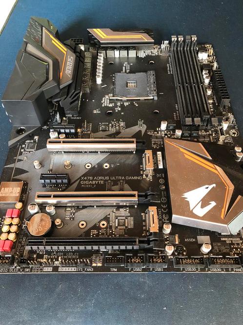 Gigabyte X470 Aorus Ultra Gaming (DEFECT), Computers en Software, Moederborden, Niet werkend, AMD, DDR4, Ophalen