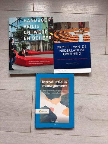 Boeken Bundel Integrale Veiligheidskunde beschikbaar voor biedingen