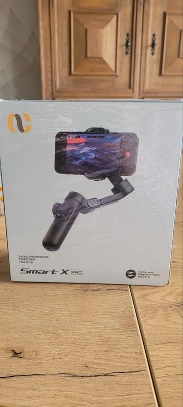 Smartphone stabilizer splinter nieuw beschikbaar voor biedingen