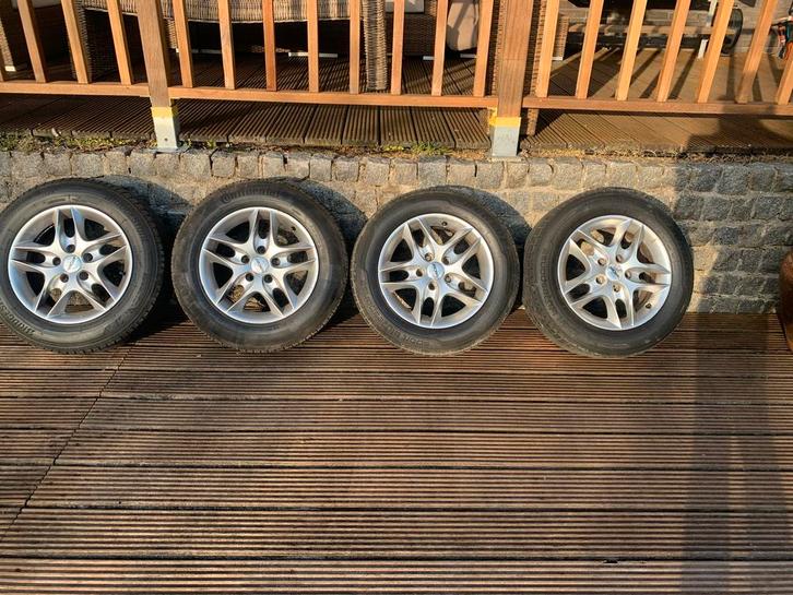 Set 4 Ronal velgen + 4x 195/65R15 banden incl slotbouten, Auto-onderdelen, Banden en Velgen, Banden en Velgen, Winterbanden, 15 inch