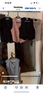 Korte gilet gilets giletjes zara h&m stradivarius L, Kleding | Dames, Bodywarmers, Overige kleuren, Zara, Maat 42/44 (L), Nieuw