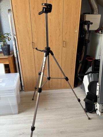 SLIK U 9000 Camera statief beschikbaar voor biedingen