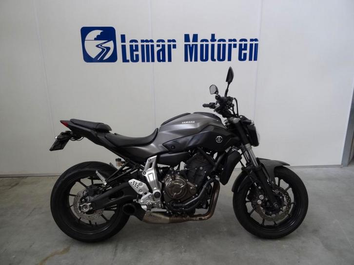 YAMAHA MT 07 ABS (bj 2015), Motoren, Motoren | Yamaha, Bedrijf, Naked bike, meer dan 35 kW, 2 cilinders, Motorrijbewijs A