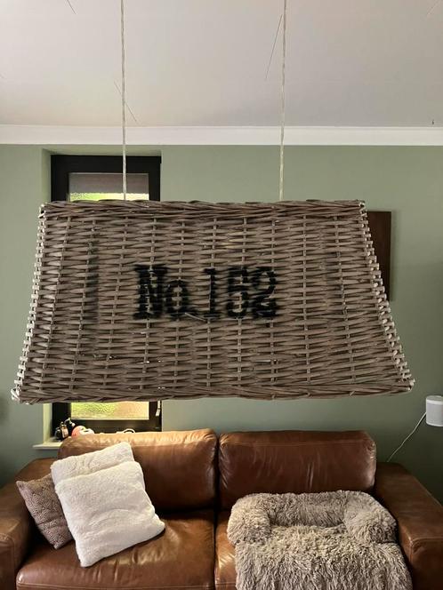 Rotan lampenkap groot ( 2 lamps ), Huis en Inrichting, Lampen | Lampenkappen, Zo goed als nieuw, Rond, Ophalen
