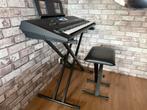 Yamaha psr E463 (incl standaard & stoel), Muziek en Instrumenten, Ophalen of Verzenden, Zo goed als nieuw, 61 toetsen, Yamaha