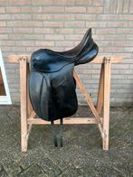 Kieffer dressuurzadels 17,5 inch, Dieren en Toebehoren, Paarden en Pony's | Zadels, Ophalen of Verzenden, Nieuw, Dressuur