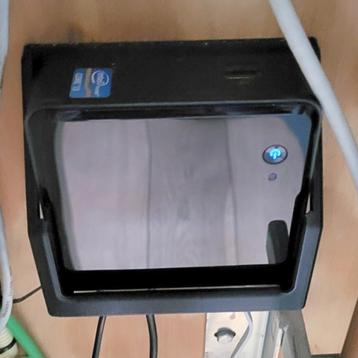 Intel nuc wandhouder of voor bevestiging onder ene plank beschikbaar voor biedingen